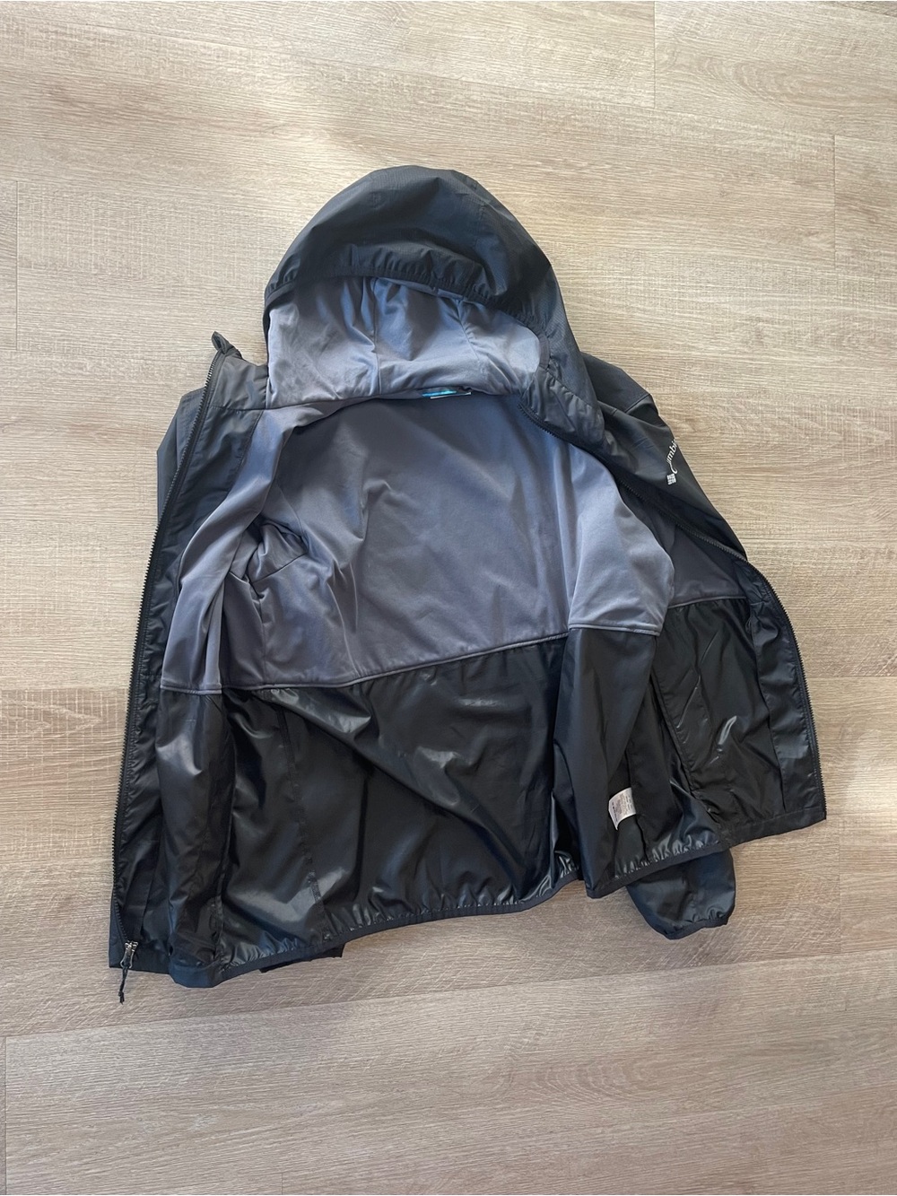 Columbia Black Hooded Rain Jacket Windbreaker Women’s Medium - Picture 5 of 8